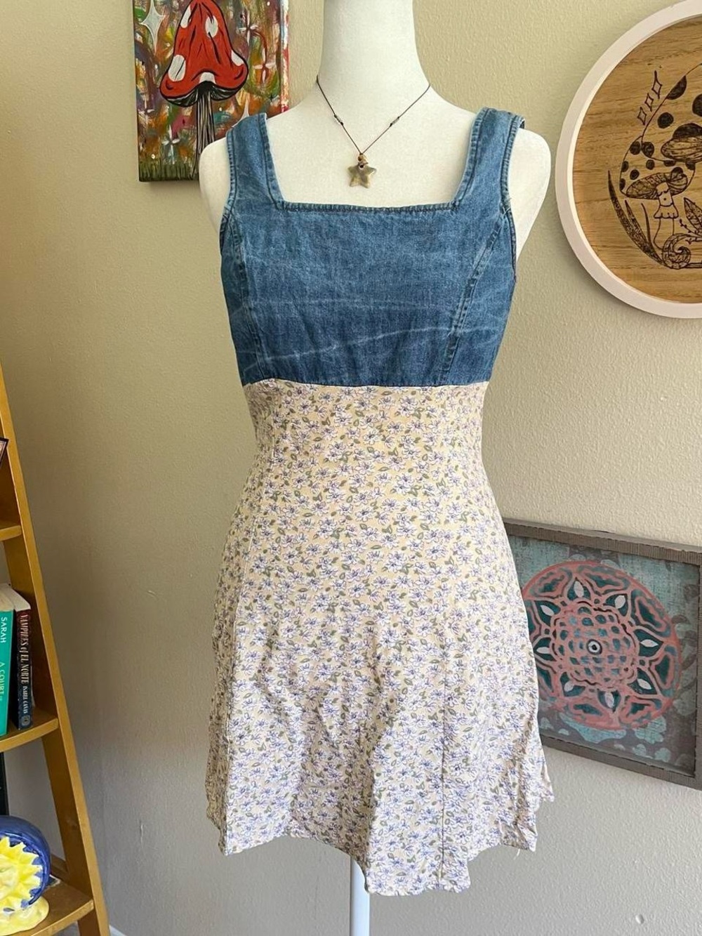 vintage denim floral mini dress 🌻